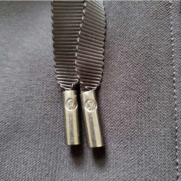 🍋Like New Lululemon On The Right Track Pant - Picture 12 of 15